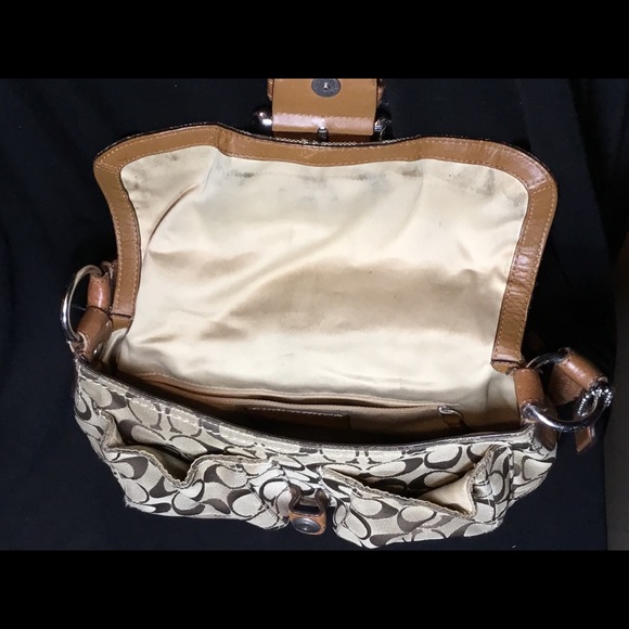 Coach Shoulder Bag - Picture 6 of 6